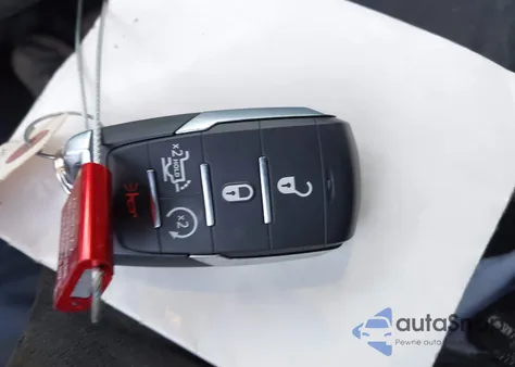 2026 Ram 1500 Laramie 4X4 5'7 Box z USA, uszkodzony, nr VIN 1C6SRFJP2TN241151